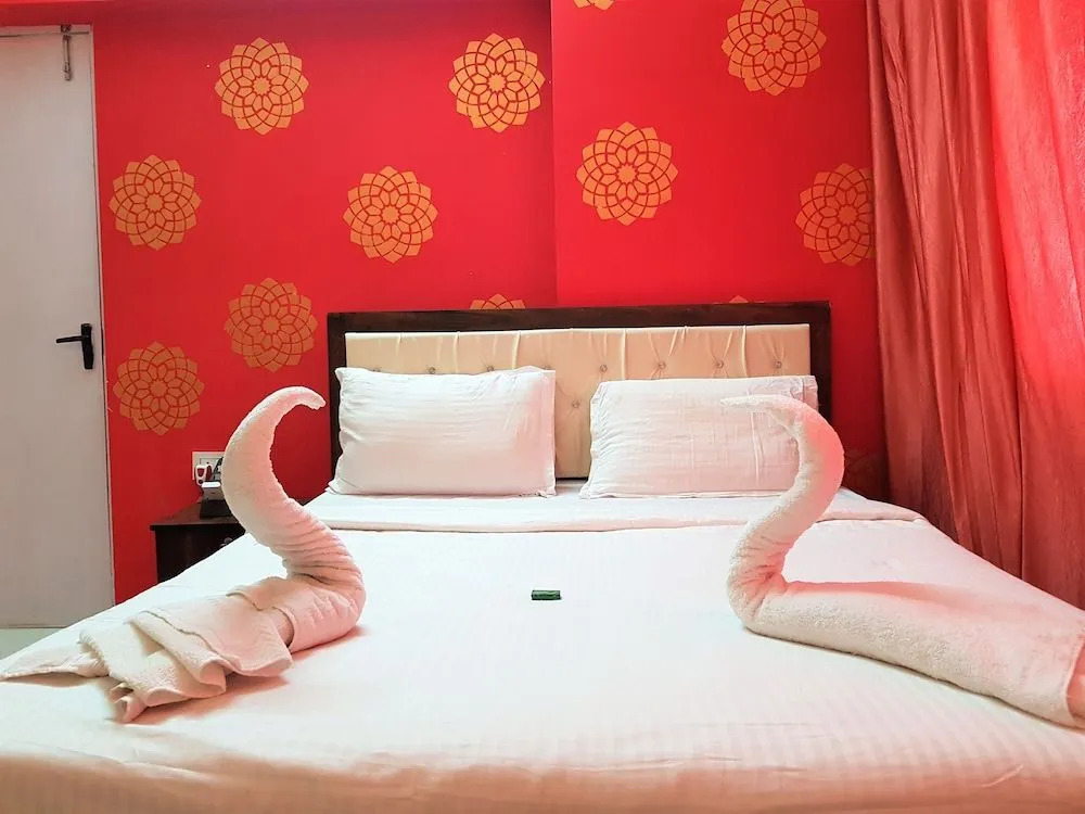 Hexa Homes Service Apartment