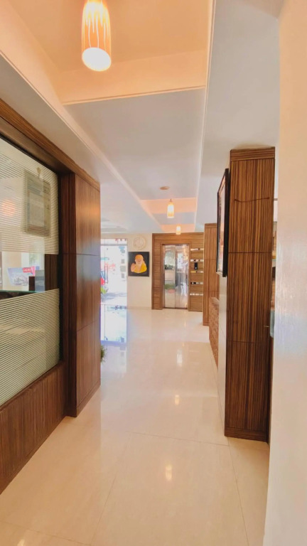 Hotel Sai Gurusthan