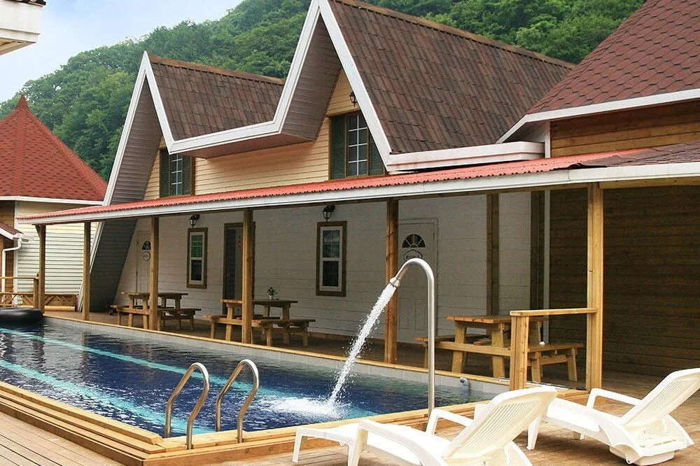 Story Vally Pension