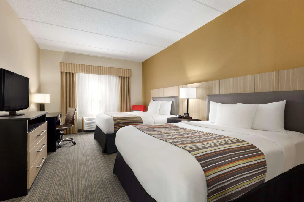 Country Inn & Suites by Radisson, Dalton, GA