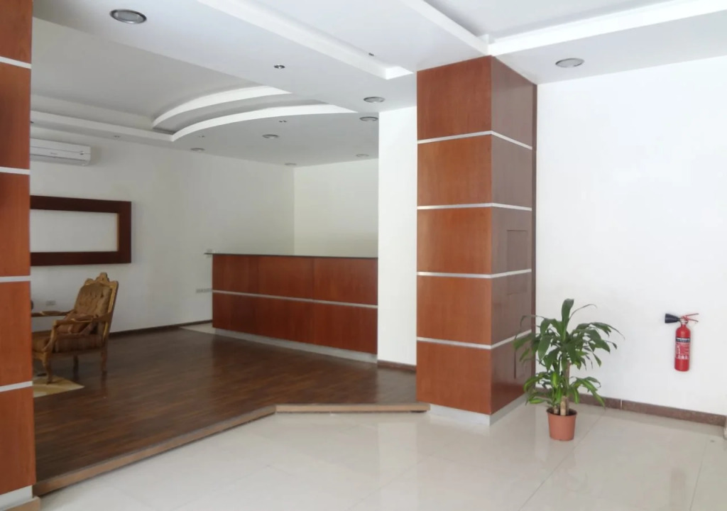 Al Berwaz Hotel Suites