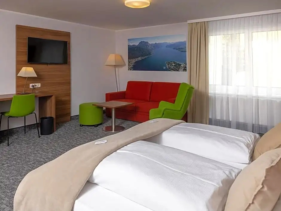 Seehotel im Weyer