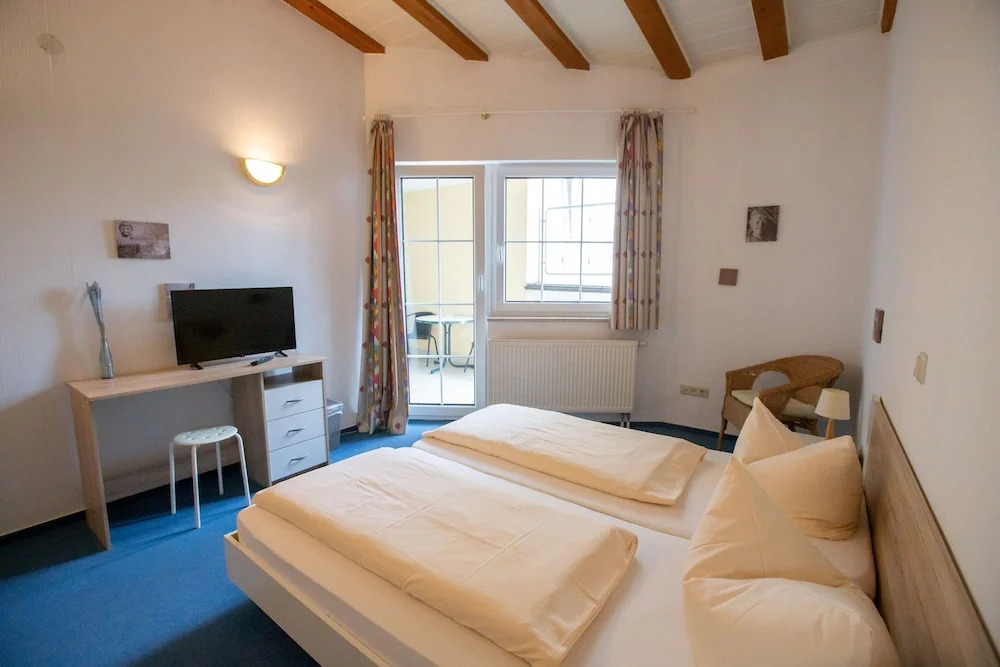 Hotel Schlosshof Dolgesheim