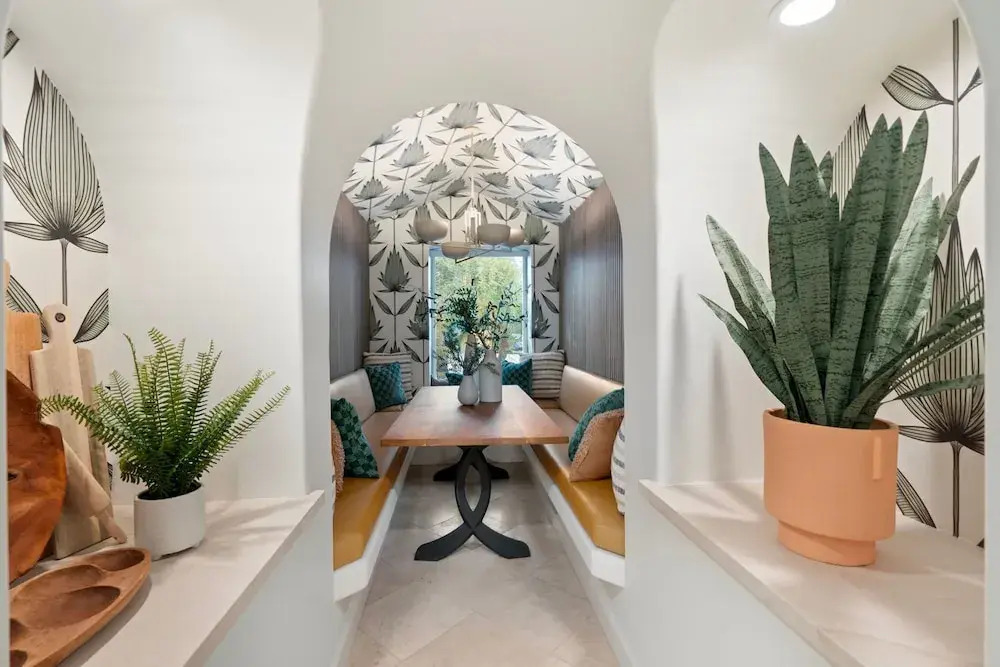 The Casa Del Sol Experience - Old Town Villa