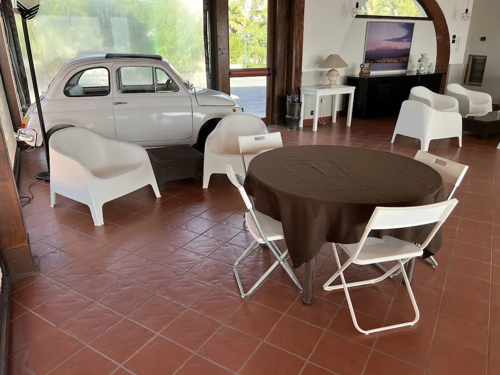 Villa Leucatia