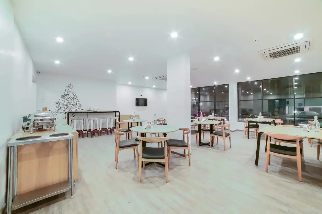 OYO Townhouse Boutique Design 363 Sarjapur Near 7D Voyage