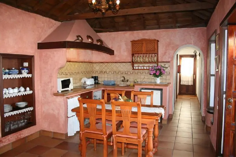 Maximina