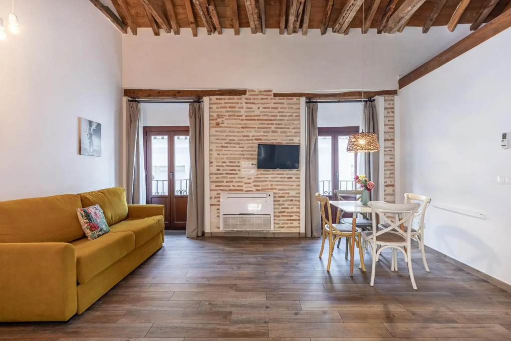 Boutique Granada 3000