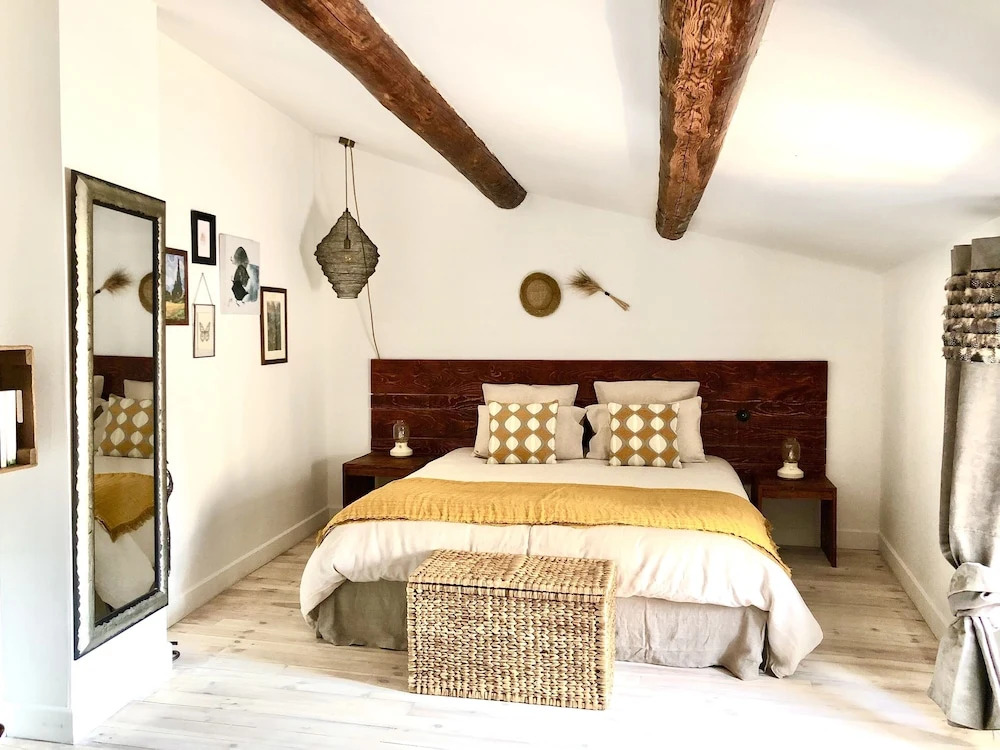 LAutre Maison - Grand Gîte de charme près dUzès