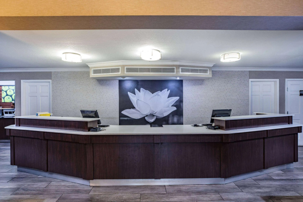 La Quinta Inn by Wyndham Laredo I-35
