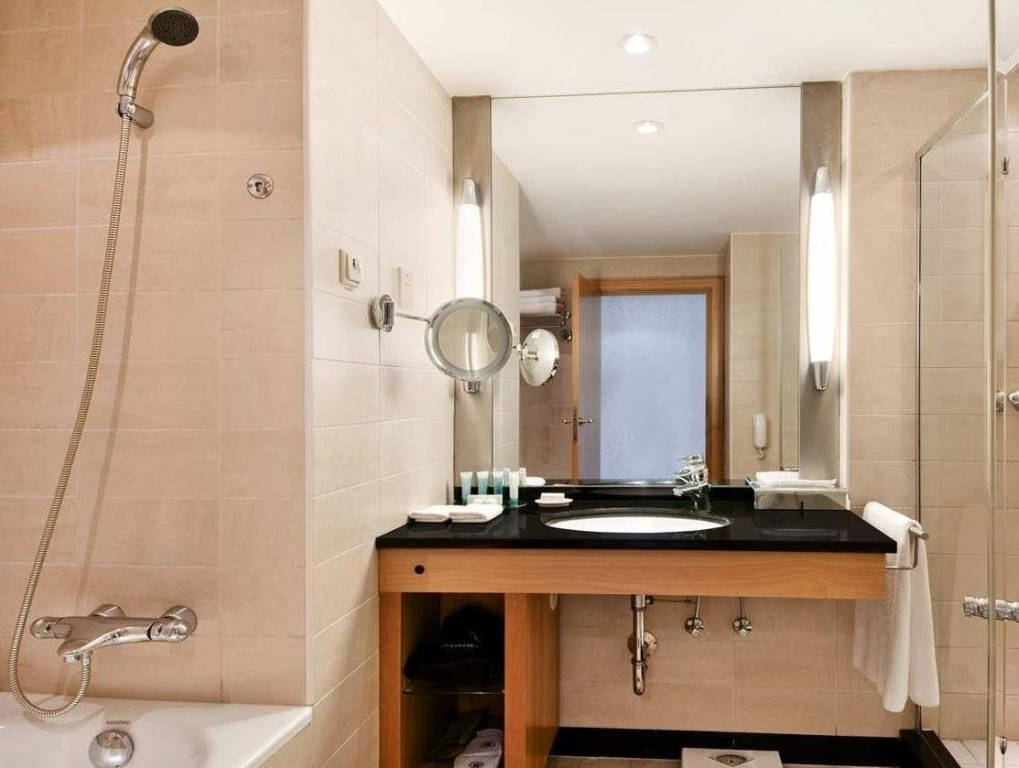 Crowne Plaza Budapest by IHG