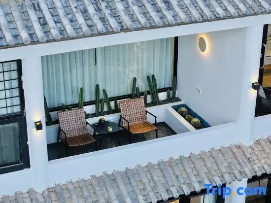 That Life · Villa Garden | 180° Scenic Homestay (Shaxi Ancient Town Yujin Bridge)