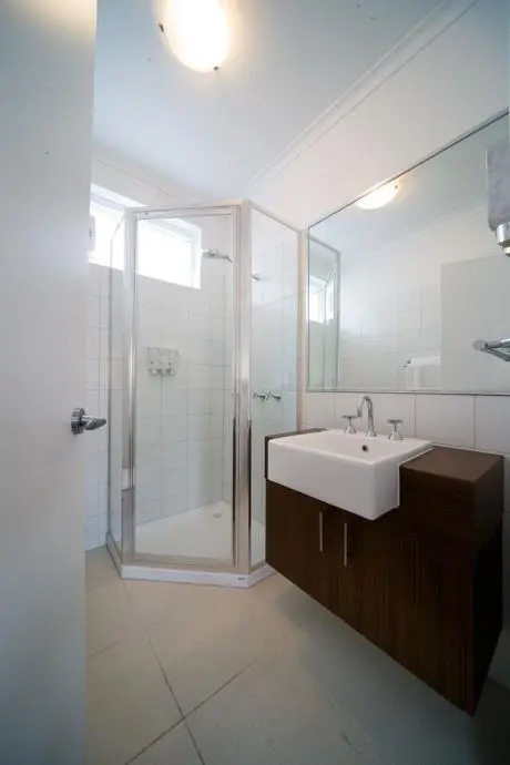 Easystay Apartments Raglan Street