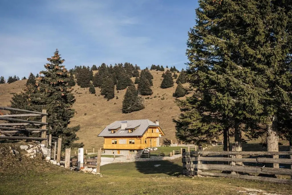 Apartments Krvavec