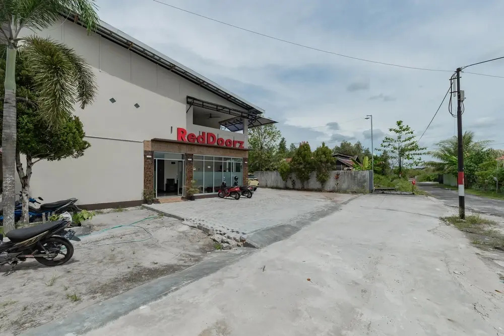 Urbanview Hotel Diamond Malai Permata near Universitas Palangkaraya by RedDoorz