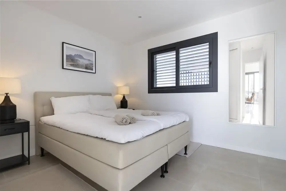 Sunset Top Floor Apartment Higueron