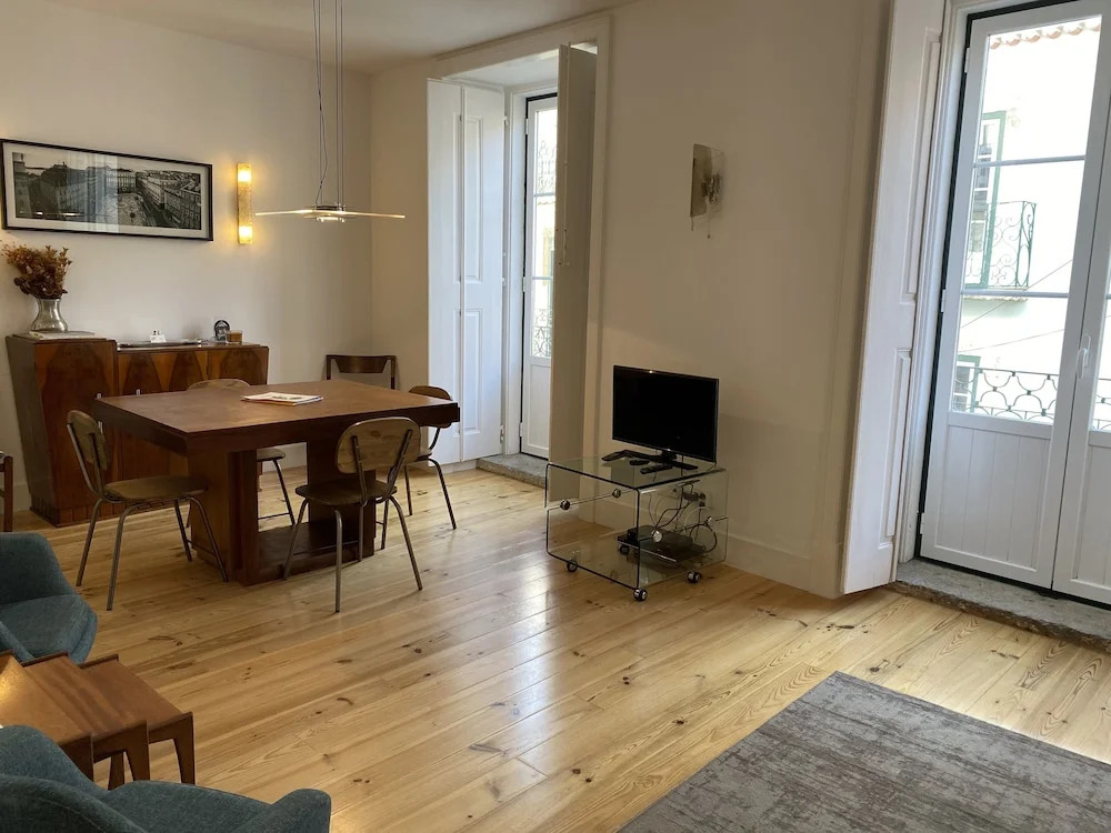 Casas na Portuguesa - Bica Chiado