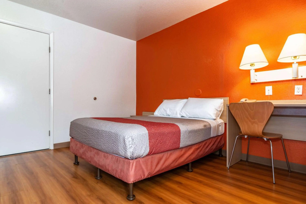 Motel 6-Palm Springs, CA - East - Palm Canyon