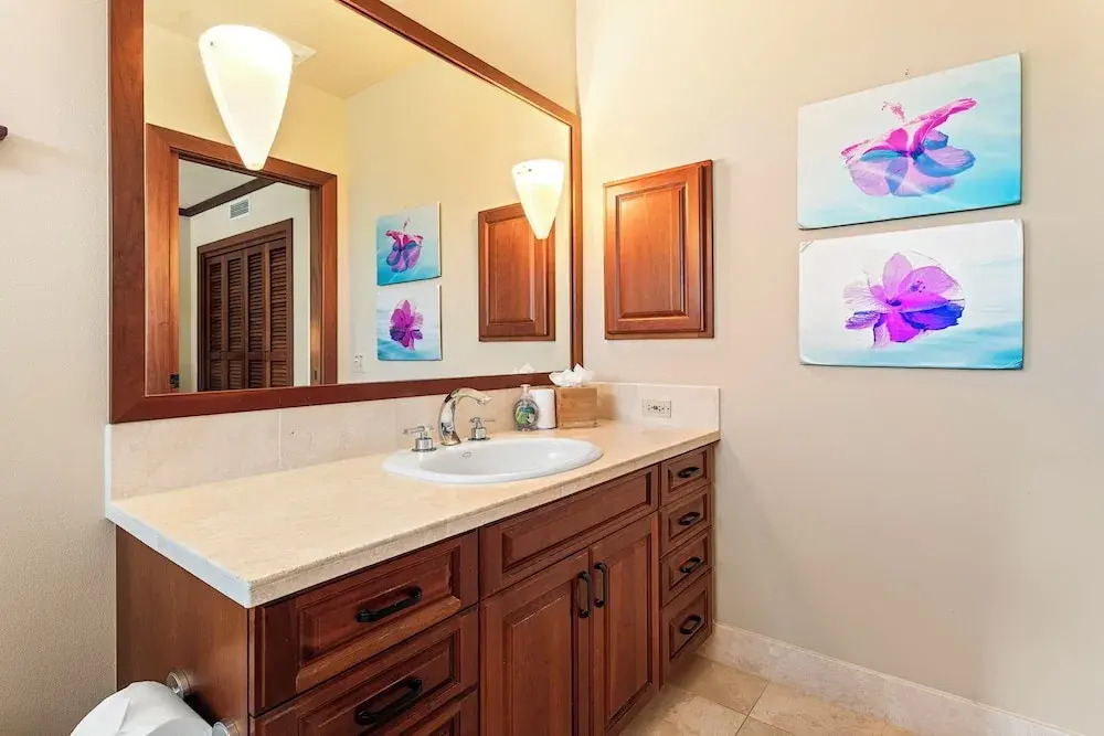 Family-friendly & Romantic Getaway - Beach Club Access- Vrkcv