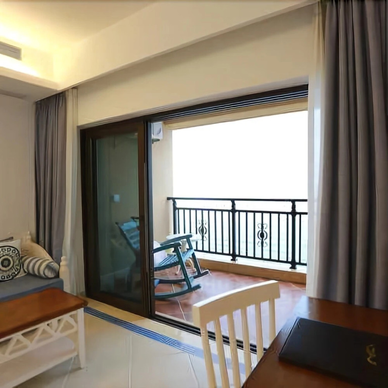Fenghuang Shanshui Hongwan Sea View Holiday Hotel