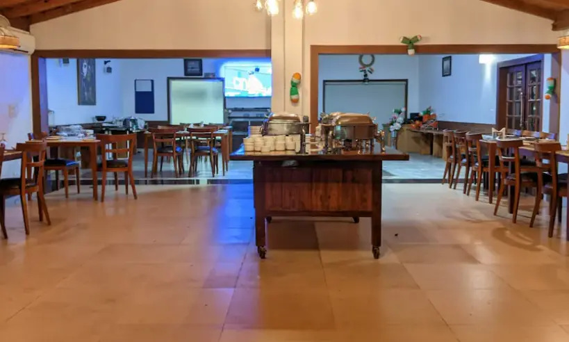 Foxoso Misty Oaks Resort, Bhowali
