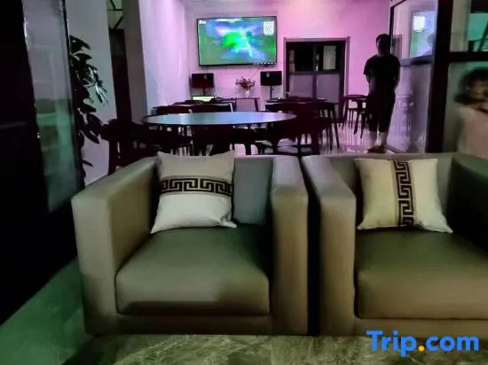 Yueting Courtyard Boutique Homestay (Shidu Scenic Area)