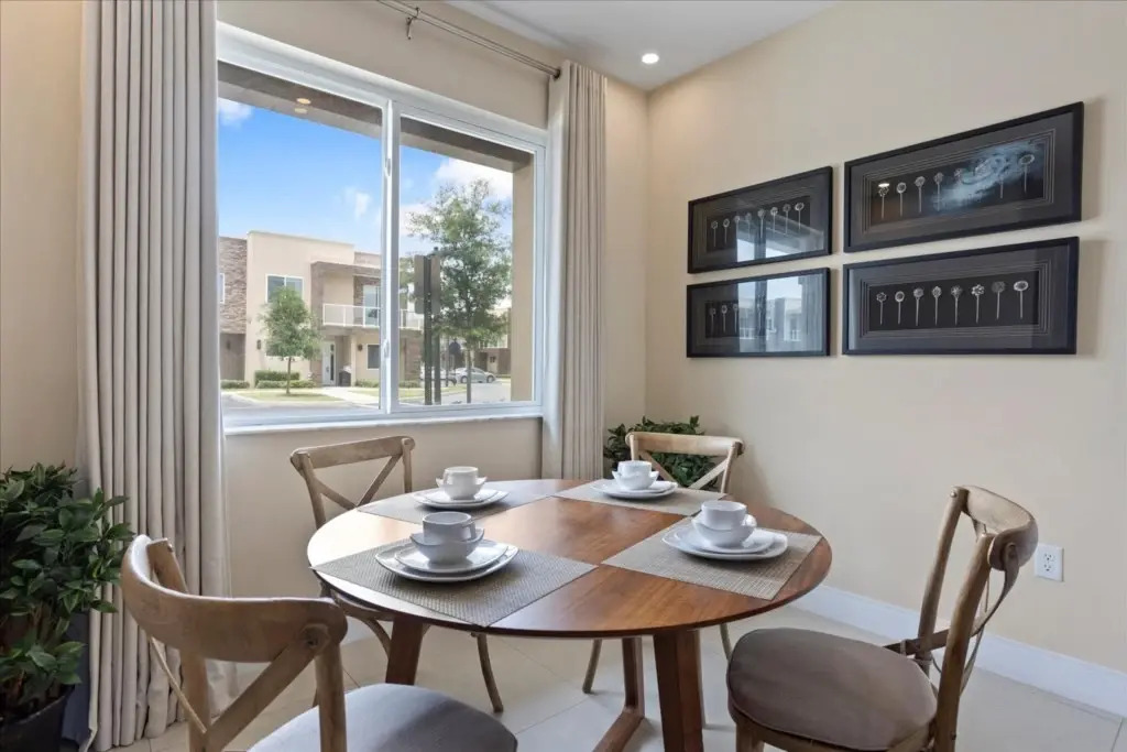 4 Bedroom 45 Bathroom Magic Village 3245 Bv