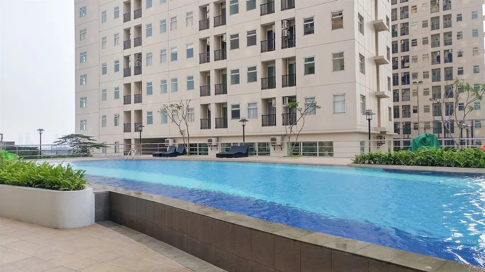 Apartment @ Ayodhya Residences near Shopping Mall
