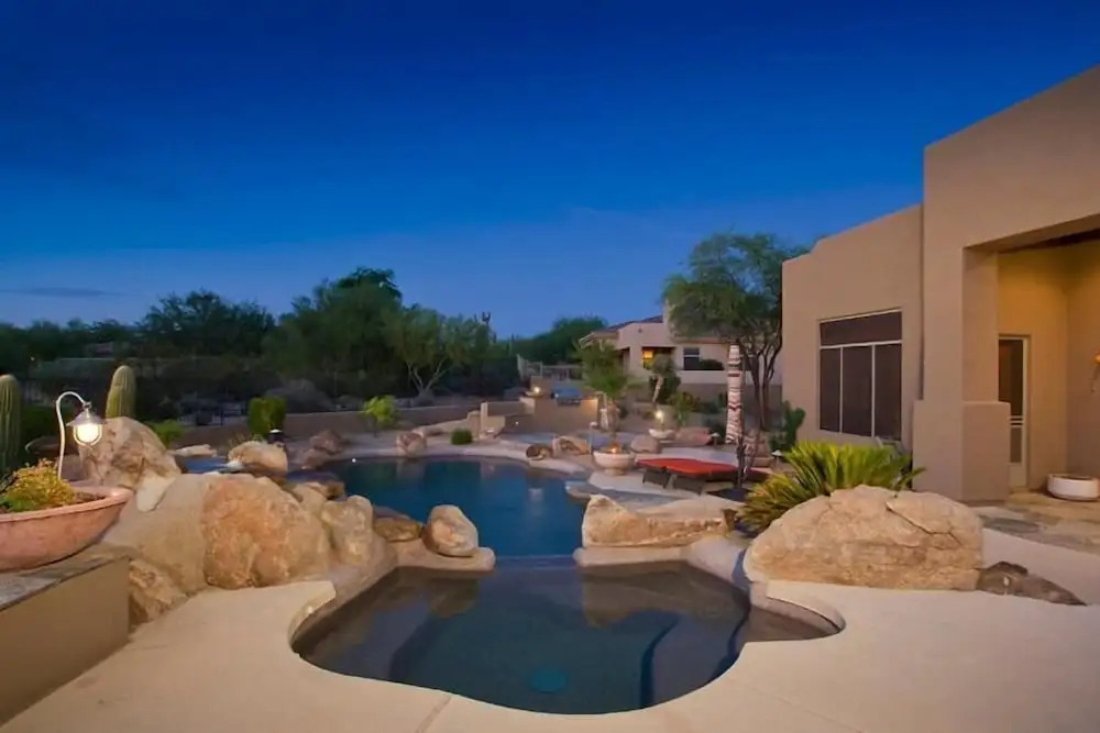 Troon Monument By Signature Vacation Rentals