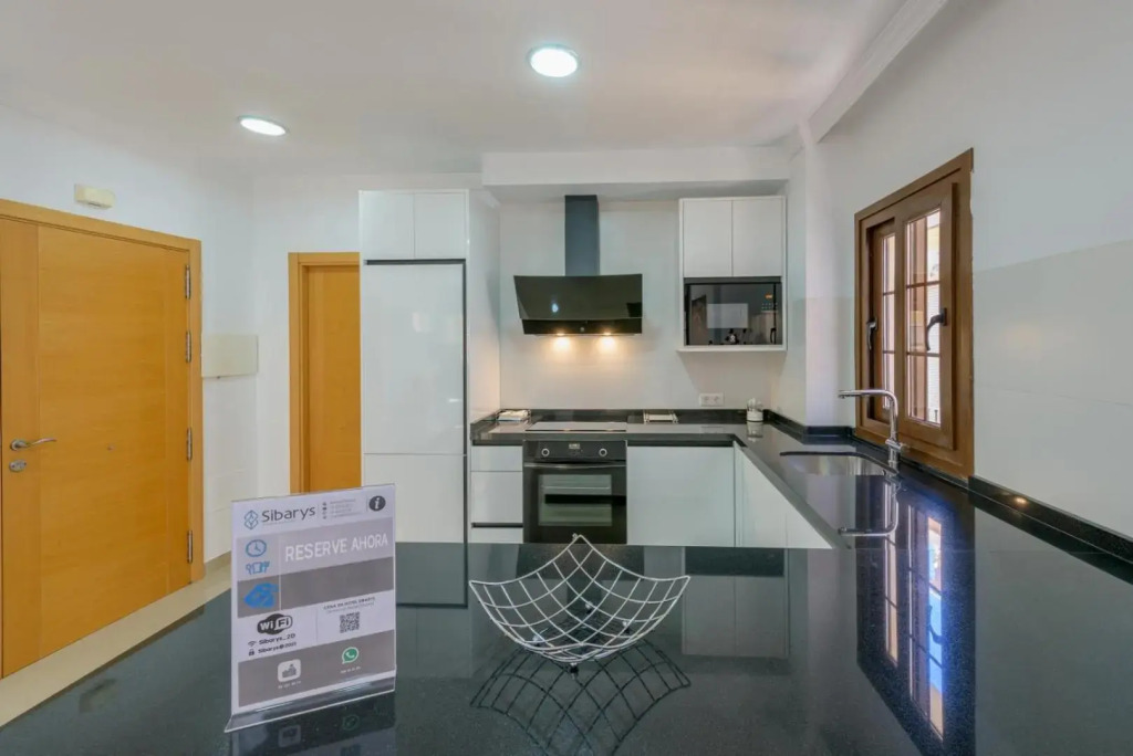 Apartamento Céntrico Sibarys - 2 dormitorios- Calle Pintada