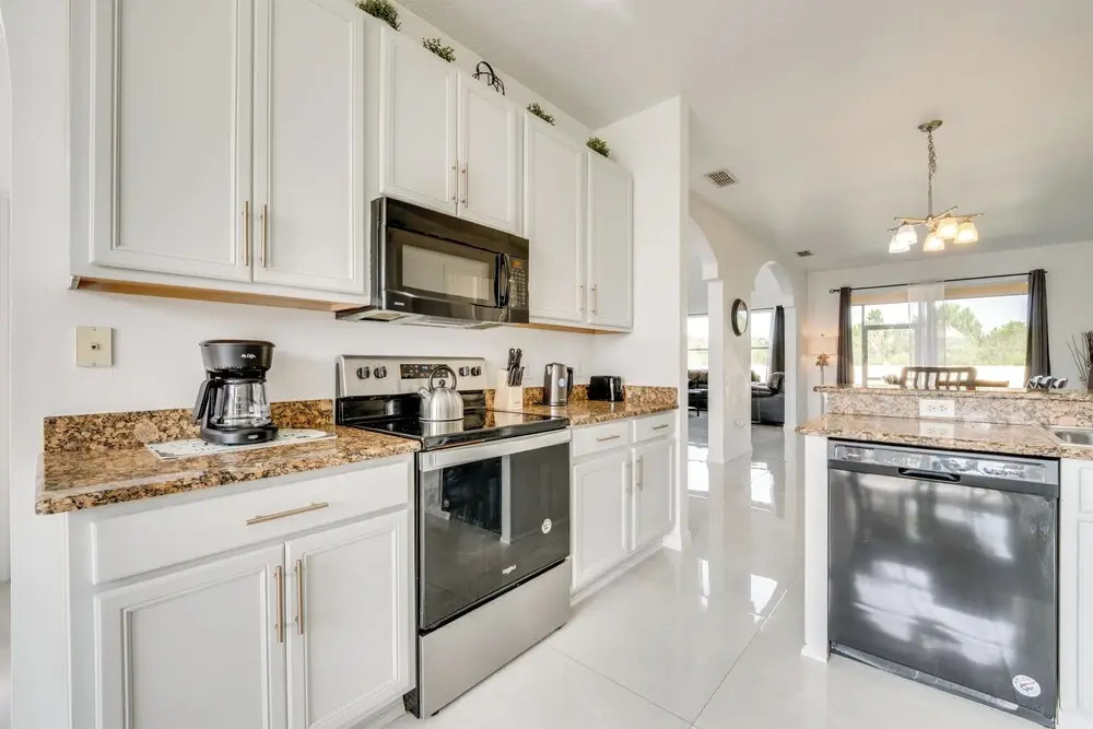 Kissimmee Resort-style Home: Close to Shops & Eats