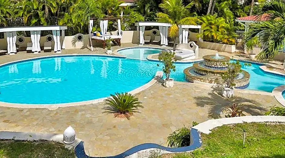 Lifestyle Crown Residence Suites - All Inclusive