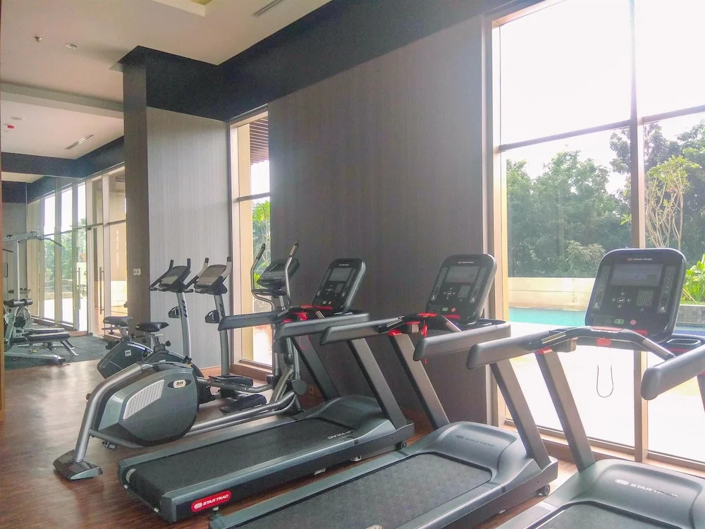 Luxurious 2Br At Transpark Cibubur Apartment
