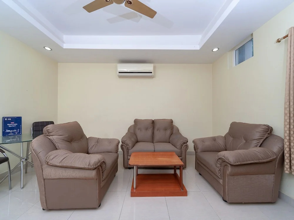 OYO 1843 Hotel PLR Kandy