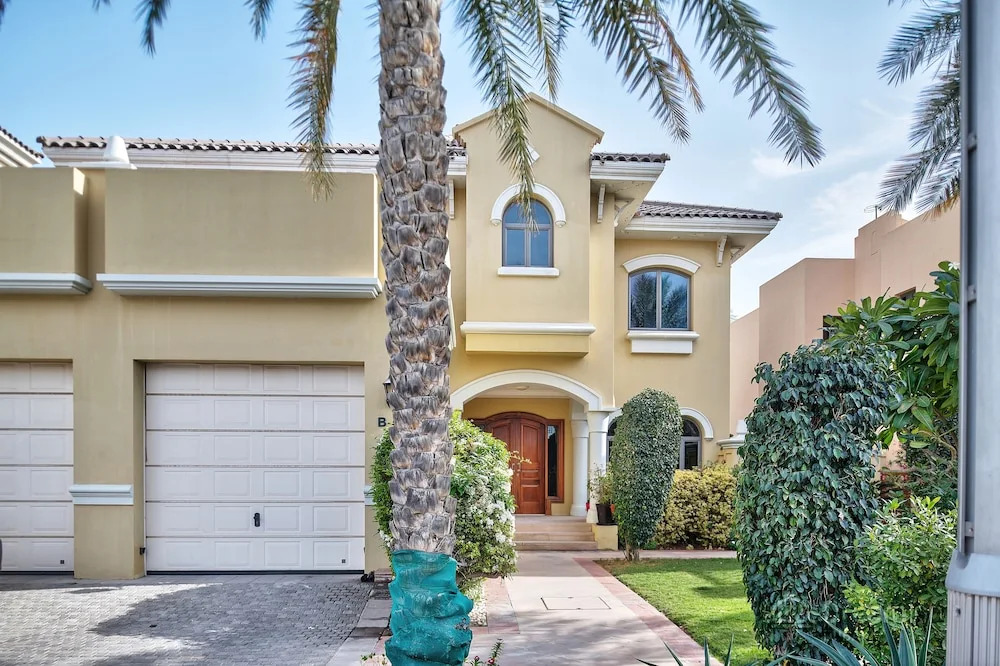 Dream Inn Dubai - Royal Palm Beach Villa