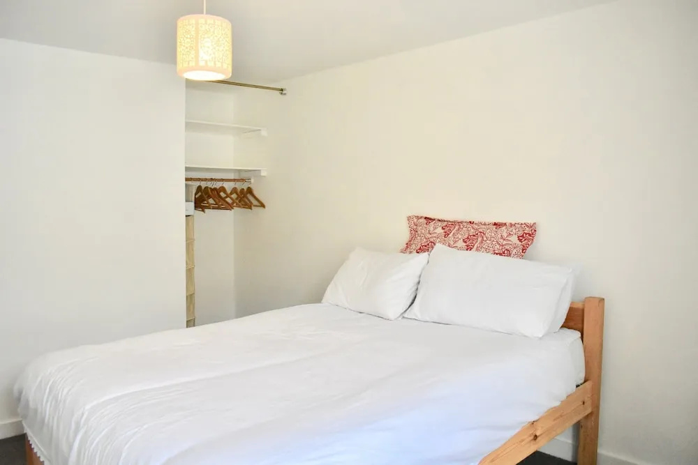 Central Brighton 2 Bedroom House With Garden