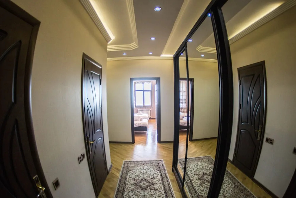 Bakuvi Tourist Apartment B227
