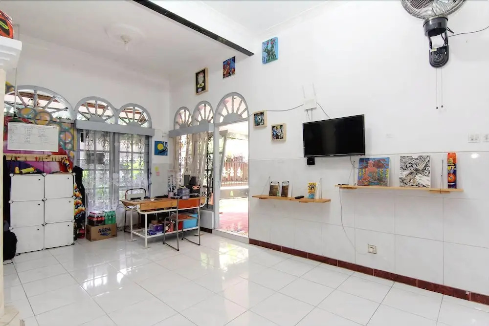 De'Oplet Homestay & Gallery