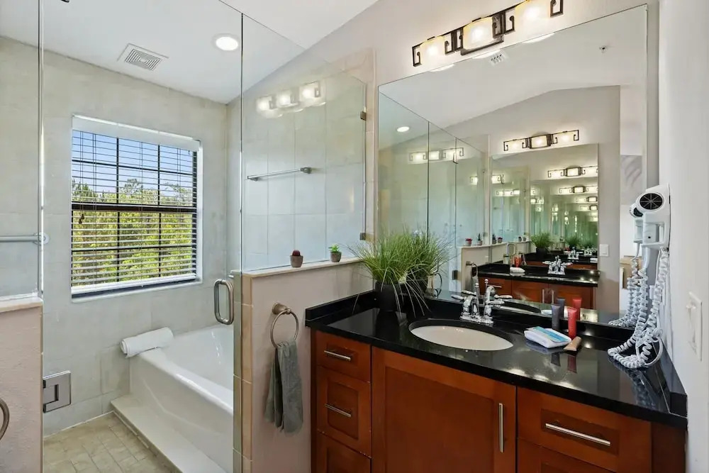 Enchanted Garden Resort 2 Miles from Disney 4 Bedroom Townhome 4 Townhouse