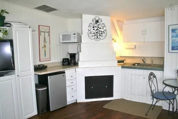 Mission Bay Cottage
