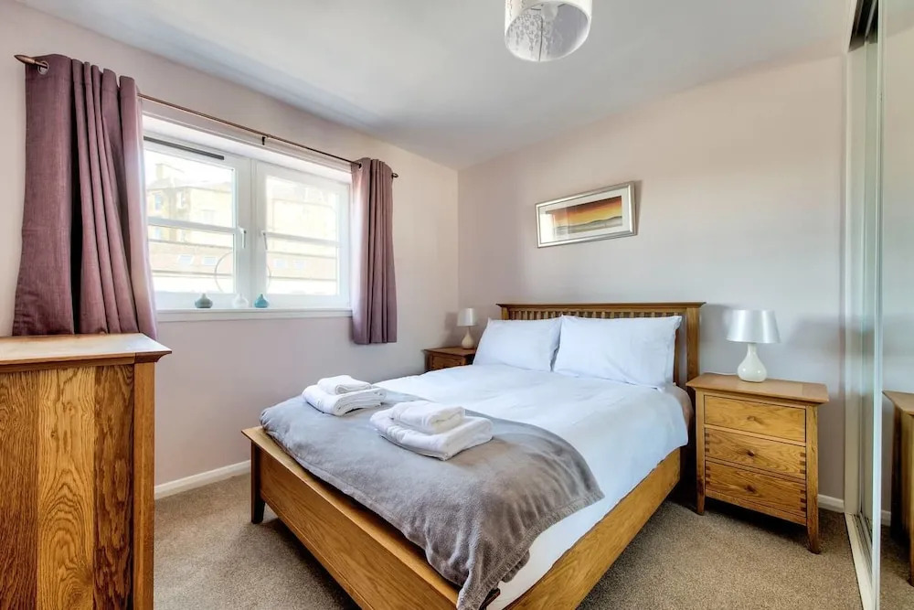 Spacious 2bed Close to City Centre