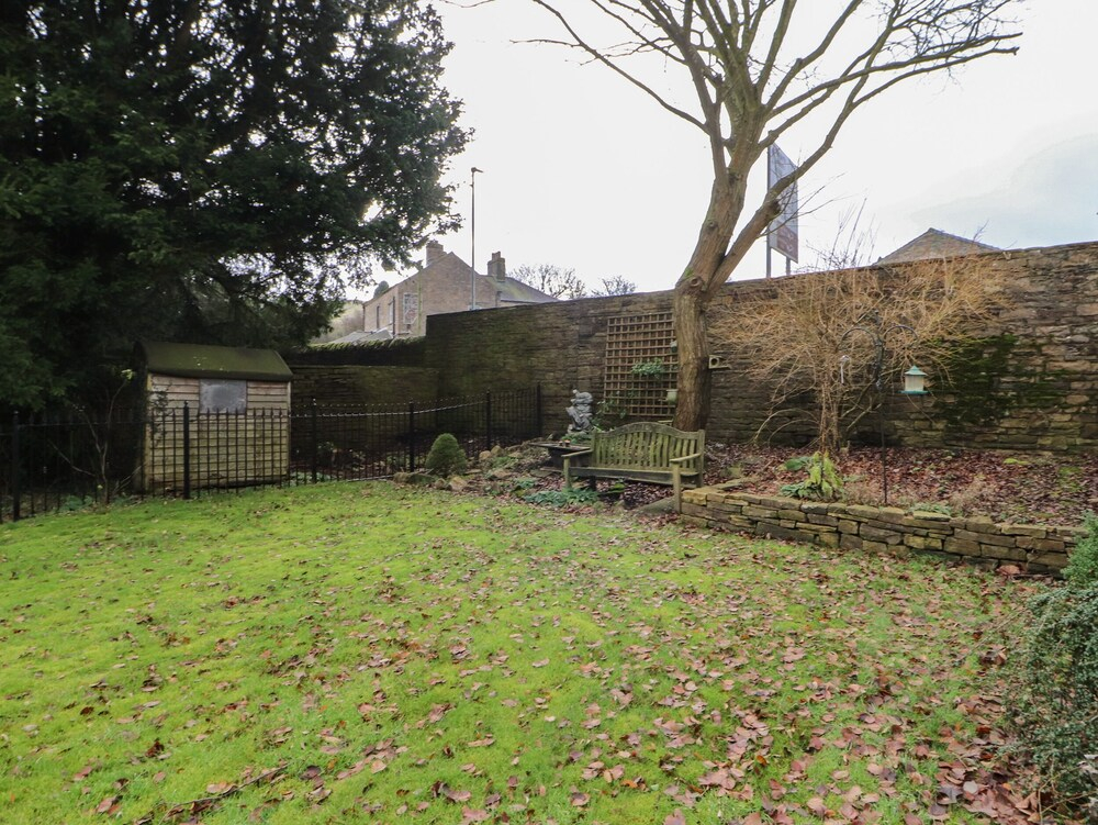 Ings House