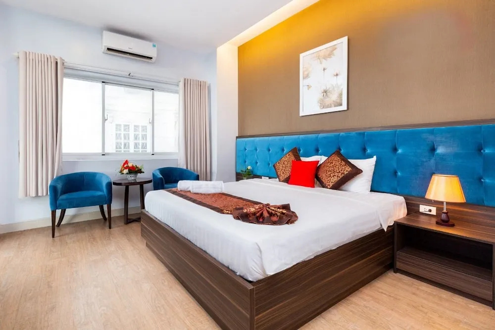Bamboo Saigon Hotel