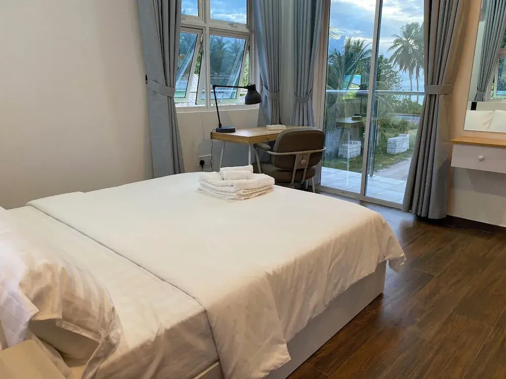 Calm Beach Inn