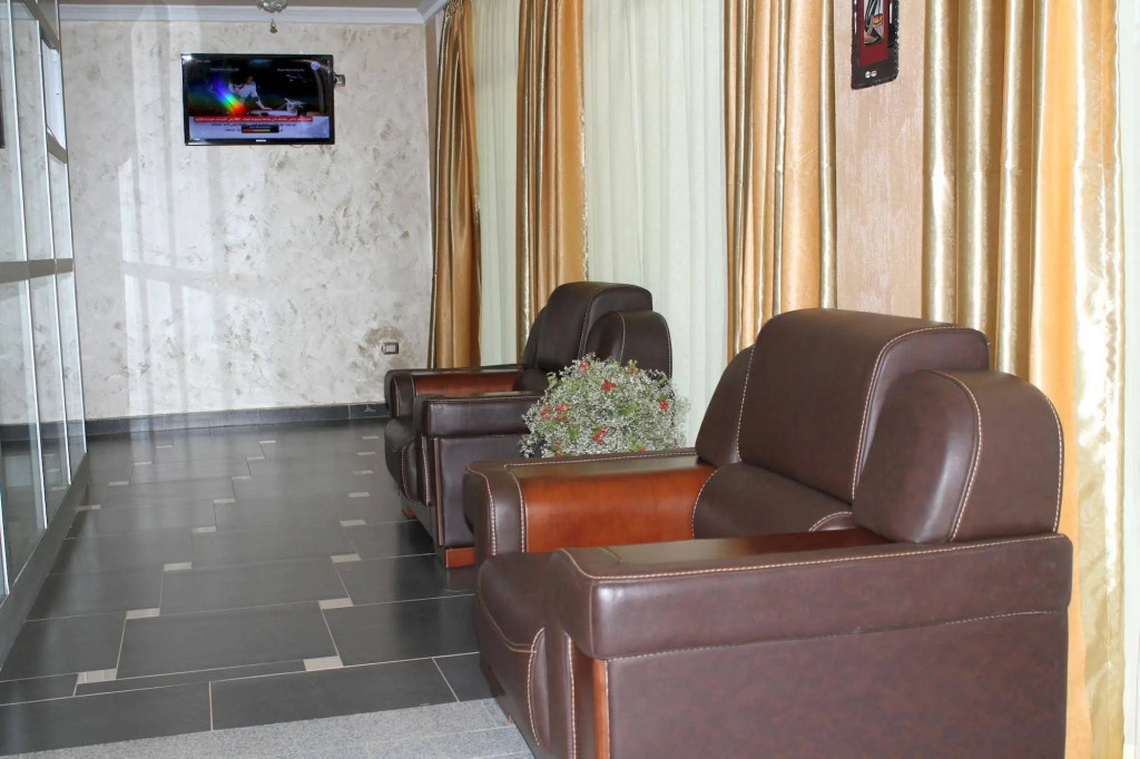 Oasis Hotel Apartment