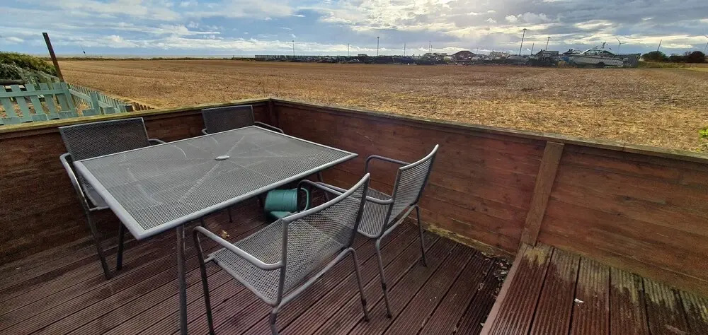 2bed Chalet Sleeps 5 - Dogs Free, Parking, Seaview
