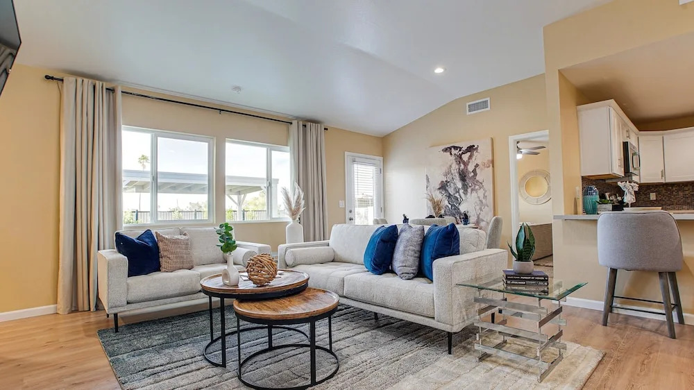 Heatherbrae Phoenix