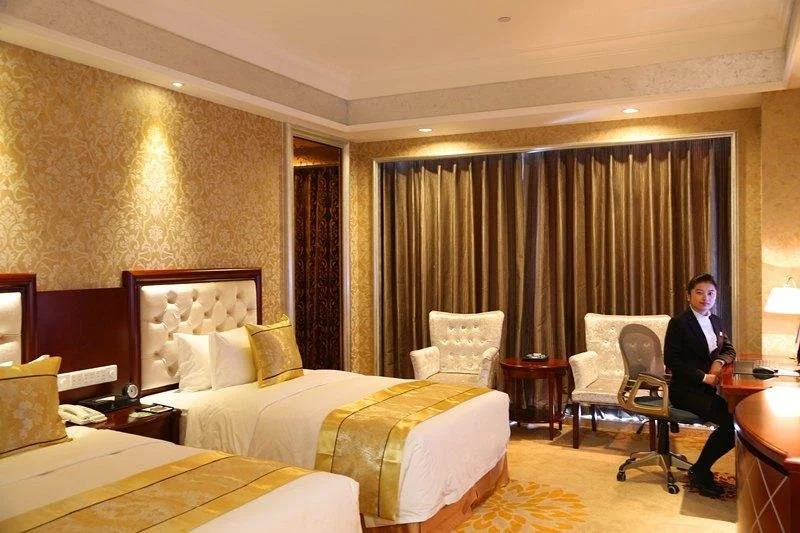 Oceania Hotel