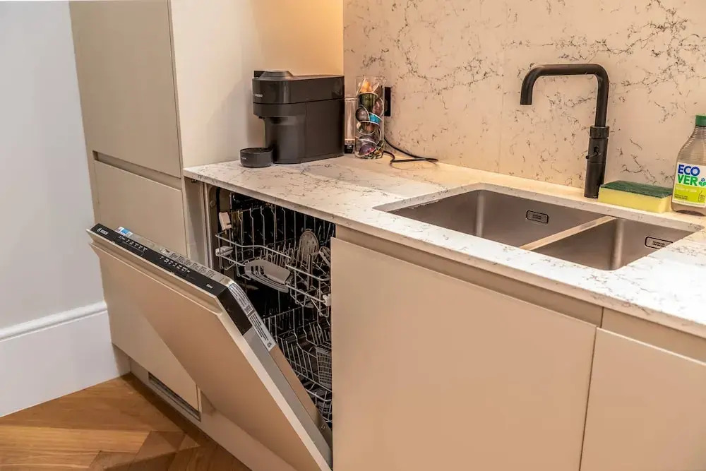 Modern Apartment Near Central London