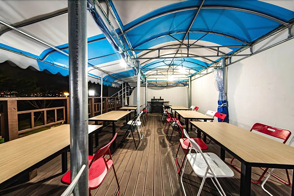 Yeosu White Village Pension